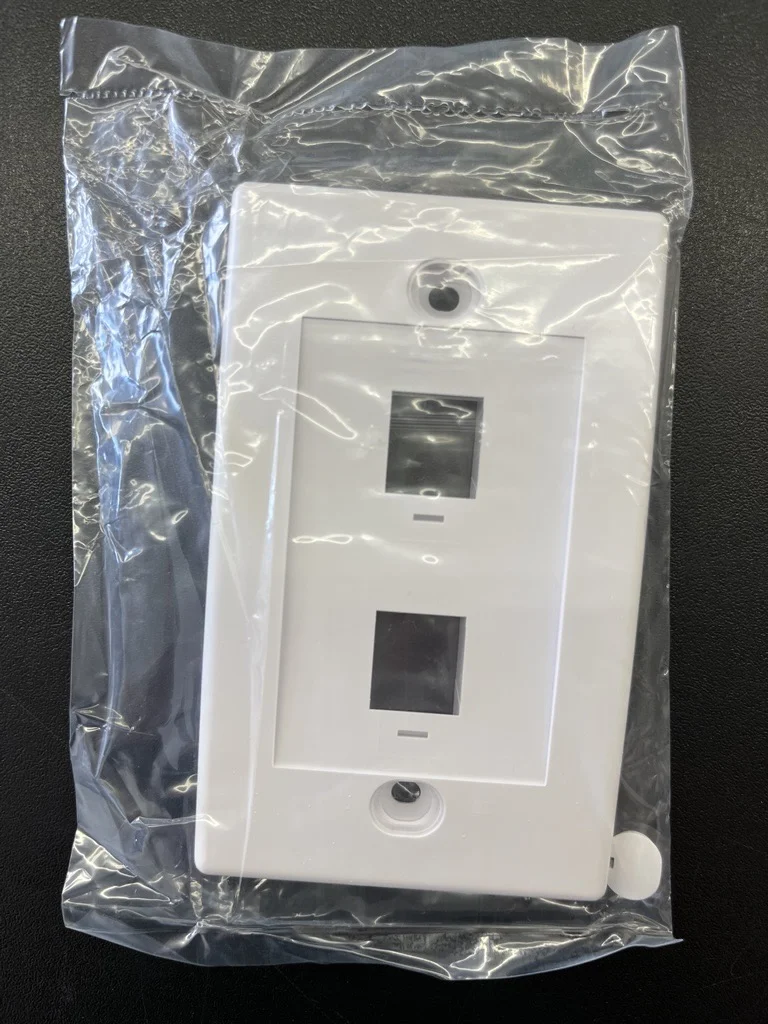 2 Port Wall Plate White