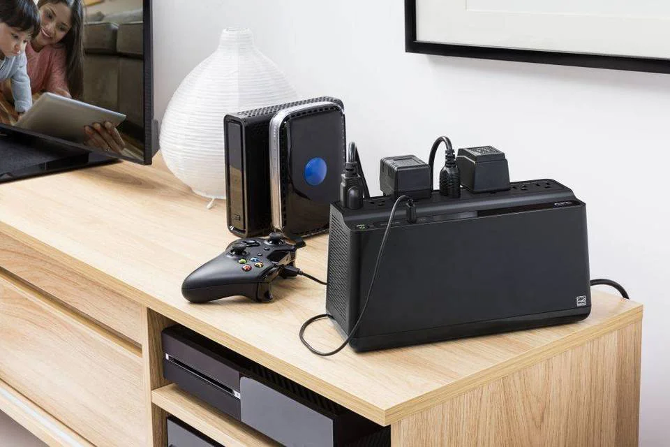 APC Back-UPS 850VA, 120V - BE850G2